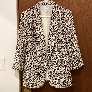 Bar III Leopard Blazer with 3/4 Cuffed Sleeves Women’s Size Medium